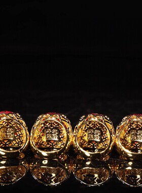 古玩杂项回流尼泊尔旧藏下乡收红色钻石宝石戒指一盒配老漆器盒