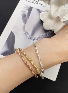 满50包邮 1786 复古黄铜镀真金保色Pilgri*m打标熔岩质感开口手镯