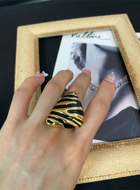 女复古夸张斑马纹戒指包邮