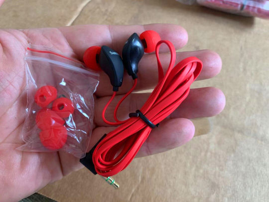 包邮 原装SanDisk耳机入耳式闪迪MP3 MP4耳塞原配等长线音质好