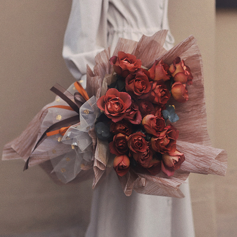 情人节新品鲜花包装材料希尔克艺术包装纸防水纹理防水手揉包花纸 新时尚资材批发 淘优券