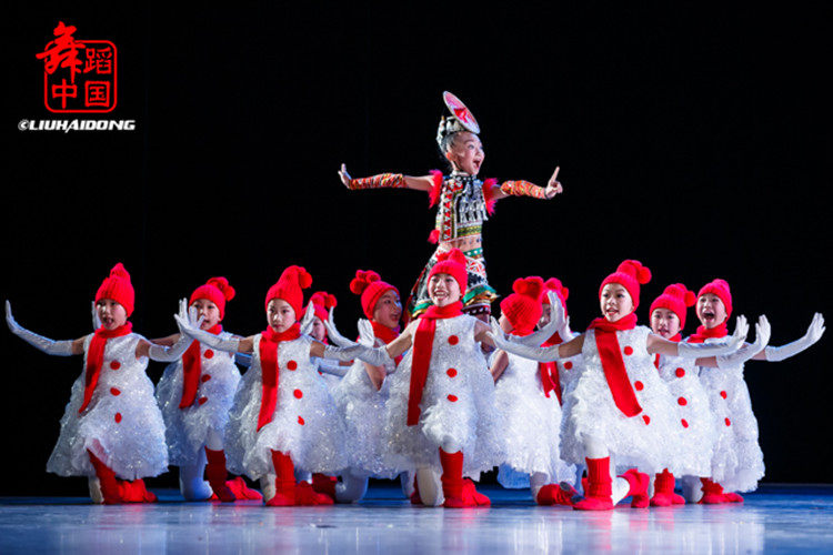 儿童表演服装幼儿圣诞服雪娃娃舞蹈服元旦舞台小雪人蓬蓬裙演出服,淘宝优惠券,粉丝福利购,淘宝优惠卷