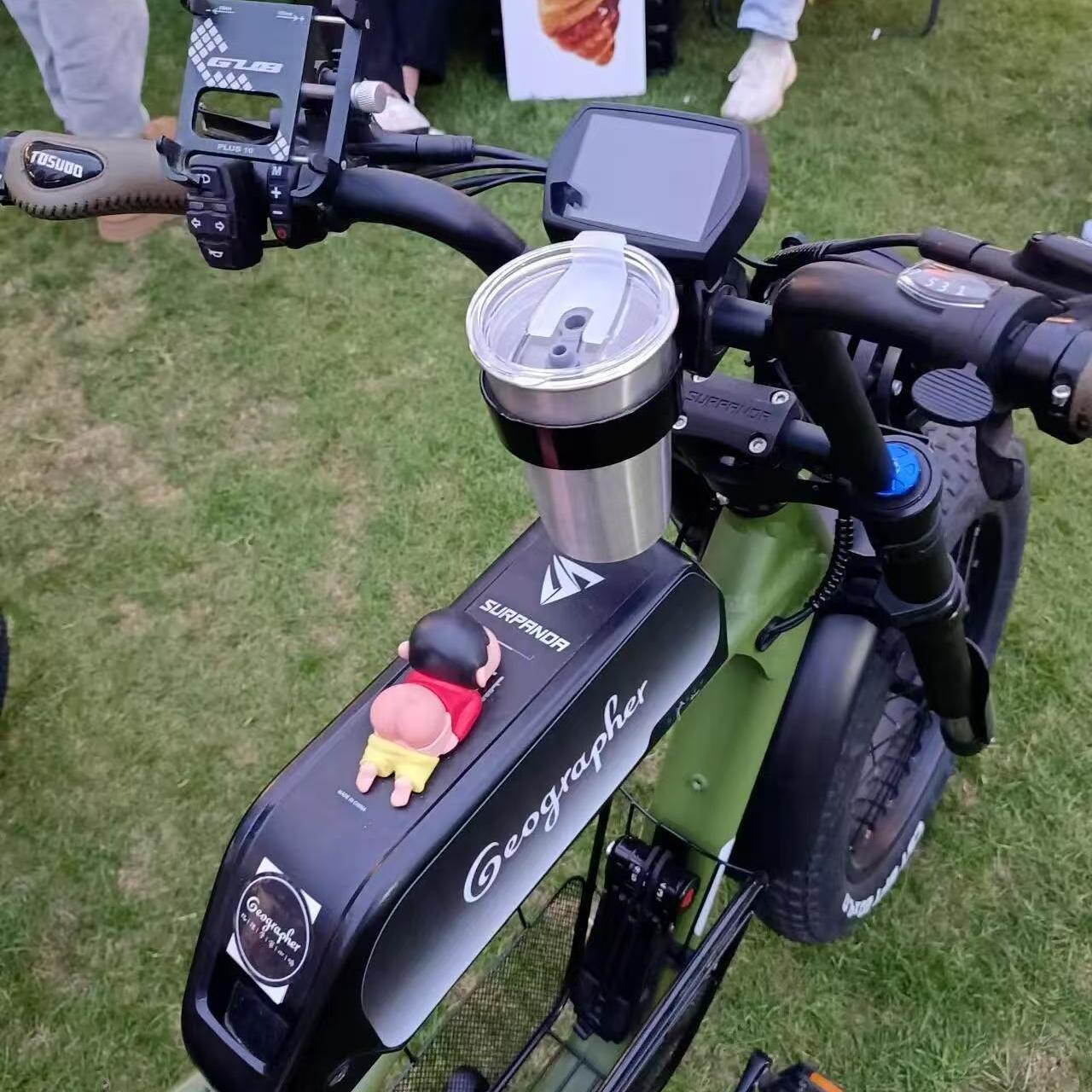 蜡笔小新公路车卡通摆件SURPRNDR电动车自行车装饰山地自行车摆件 - 图3