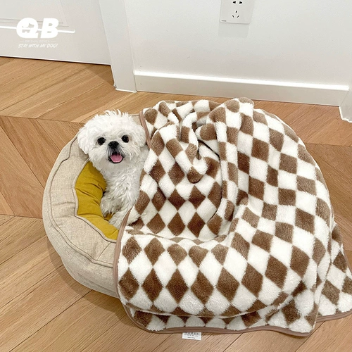 QB Pet Dog Cat Универсальная шерстяная одеяло с утолщенным двойным фланцевым рубцом Bikumo Xiongsuri