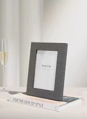 现代简约轻奢皮革相框摆件