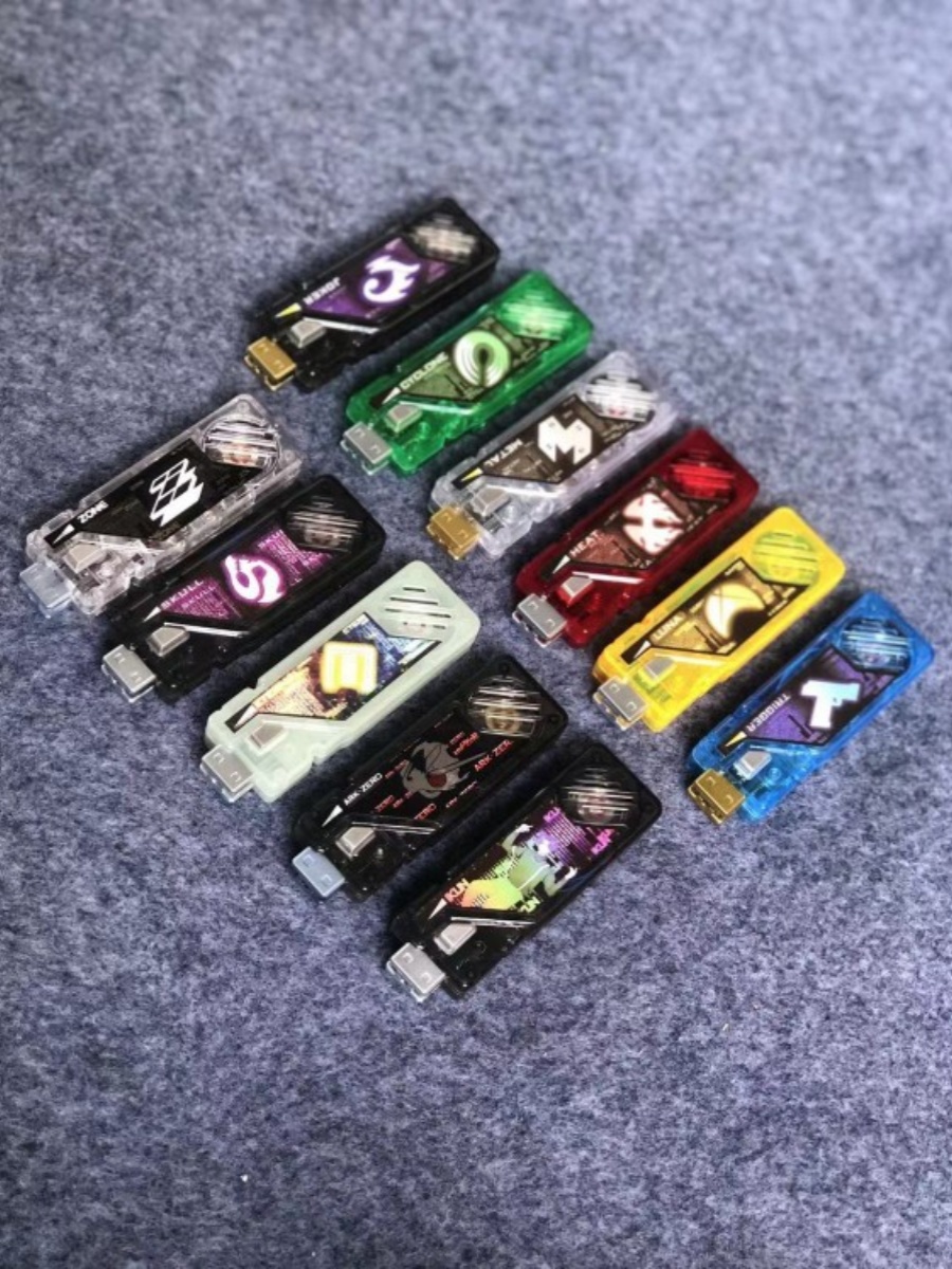 假面骑士CSM dx记忆体T2套 A-Z套装 26支 带特典 - 图3