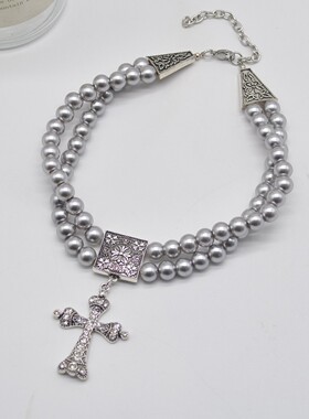 轻奢复古灰色珍珠多层十字架项链