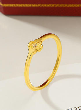 经典四叶草镶钻戒指女个性小众设计时尚节日礼物送女友钛钢指环