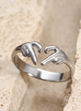 欧美ins风小众爱心钛钢戒指