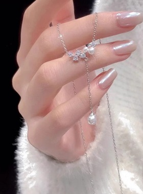 华丽灵动锆石珍珠流苏项链璀璨锆石珍珠交织项链飘逸流苏设计