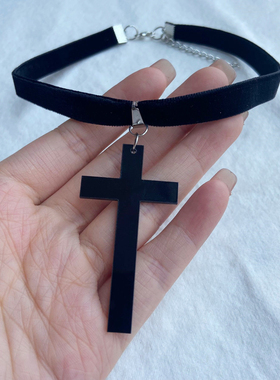 G哥特式红色黑色爱心吊坠项链短款万圣鬼节锁骨链星星蜘蛛蝙蝠