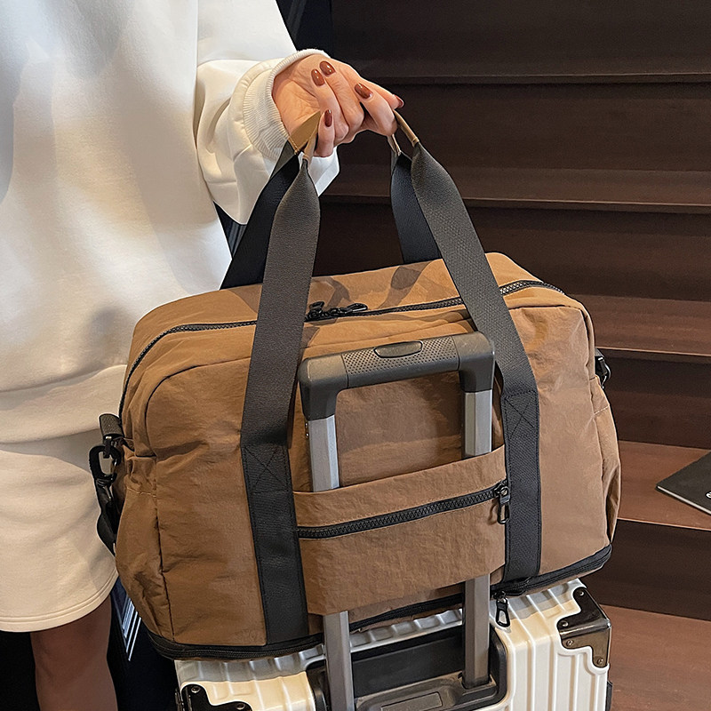 Foldable travel bag wet and dry separation sports fitness bag