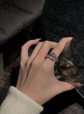 蛇形开口戒指情侣对戒