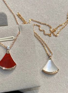 白贝母扇形小众设计钛钢锁骨链