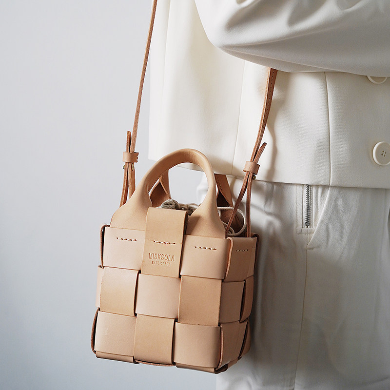 MISKSOLA复古手工植鞣皮编织小方包手提真皮斜挎水桶包设计师小众,淘宝优惠券,粉丝福利购,淘宝优惠卷