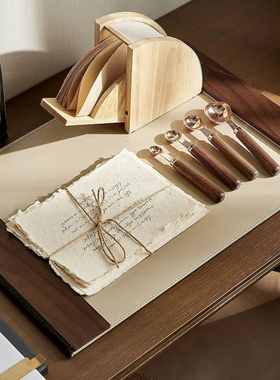 书房书法主题装饰摆件书桌办公桌皮质写字板桌垫样板间售楼处酒店