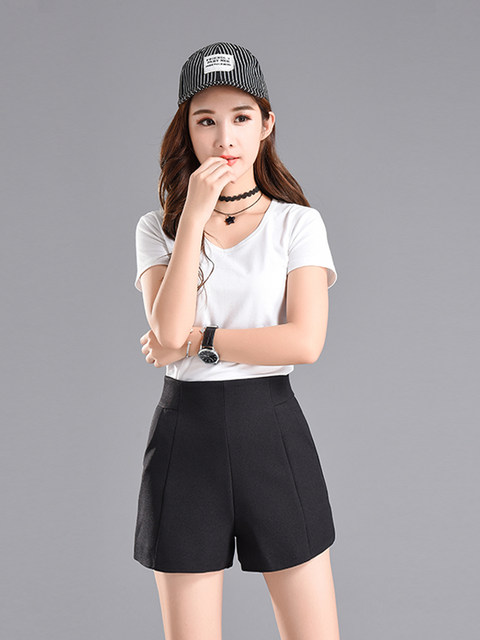 High-waisted wide-leg pants