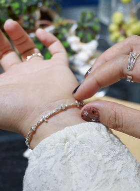 MISSWEETY原创925纯银碎银星星手链轻奢小众手镯女闺蜜百搭设计