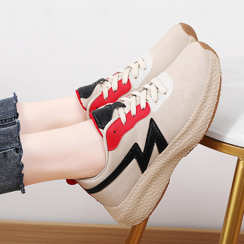 老北京布鞋女妈妈运动鞋春秋大码4142中老年旅游鞋软底广场跳舞鞋,淘宝优惠券,粉丝福利购,淘宝优惠卷