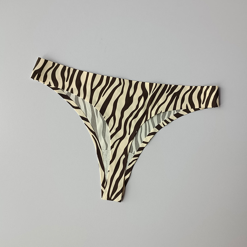 冰丝无痕一片式女士性感豹纹丁字裤健身瑜伽跑步吸湿排汗运动内裤