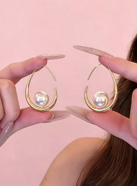 金色月牙水滴珠珠大耳圈耳环女
