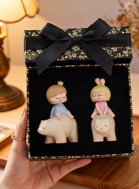 卡通树脂桌面摆件礼盒生日礼物