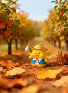 卡通小黄鸭树脂桌面摆件礼物