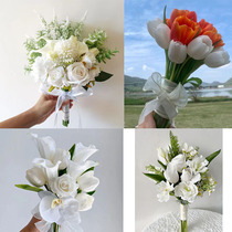 Hand held flower emulation Mori system Yuali bridal bridesmaids wedding hands with fake flower home desktop props to decorate flower arrangements