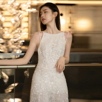 Fan-style light wedding dress Senior Heavy Industries Light Extravagant Bride Betrothed Fish Tail Out of Dress Temperament Sling White Dress