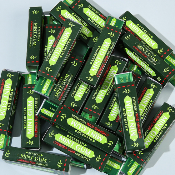 Simulated Cockroach Chewing Gum Green Arrow Frightening Fun Decompression Toy Creative Simulated Cockroach Spoof Funny Toy