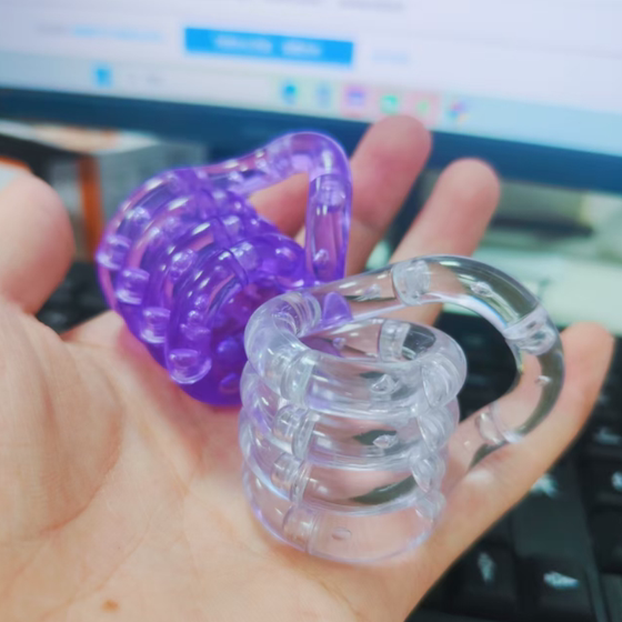 Variety of twisting rope twisting circle winding toys twisting music decompression toys children's day unlimited decompression deformation twisting rope