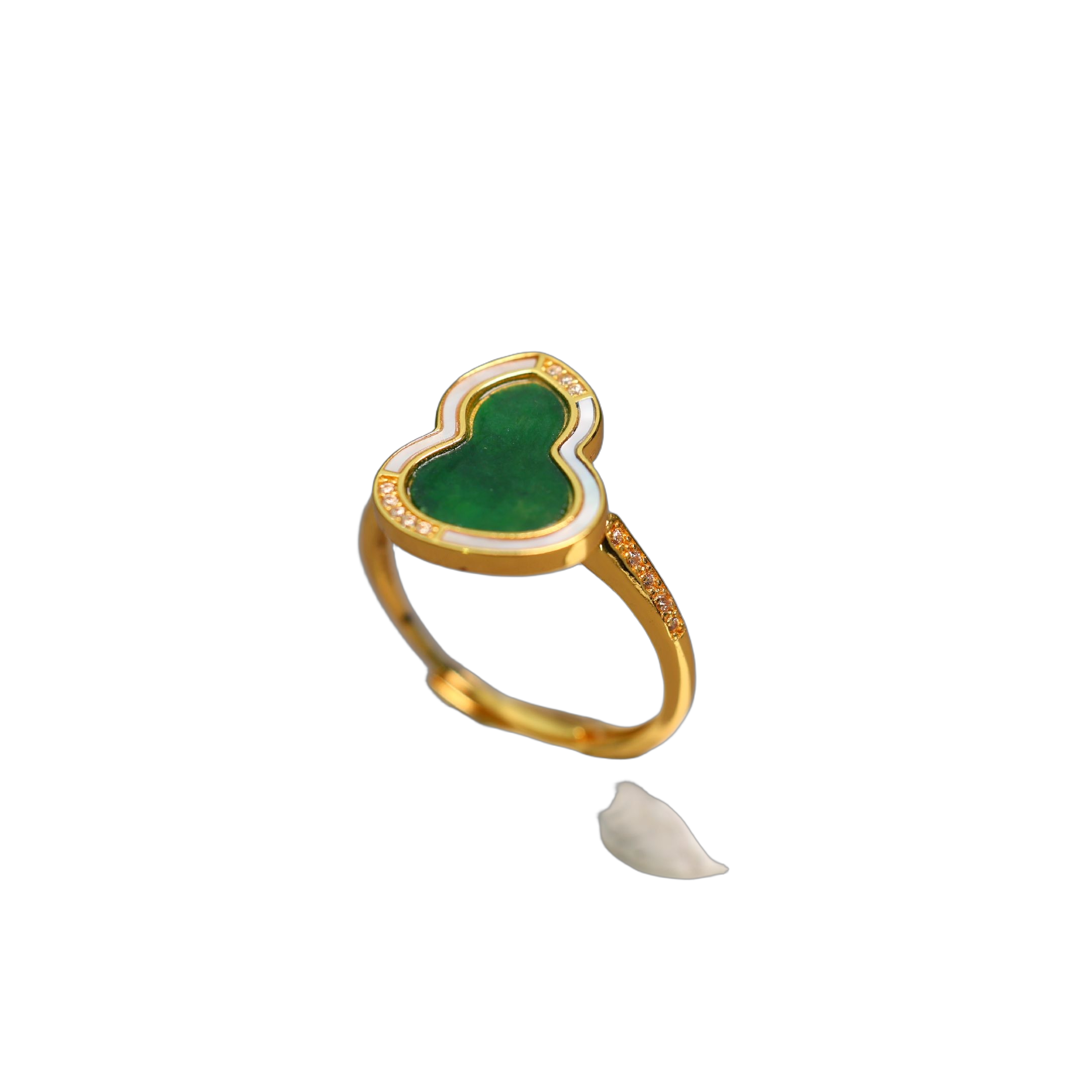 Spicy green natural A-grade jade gourd live ring