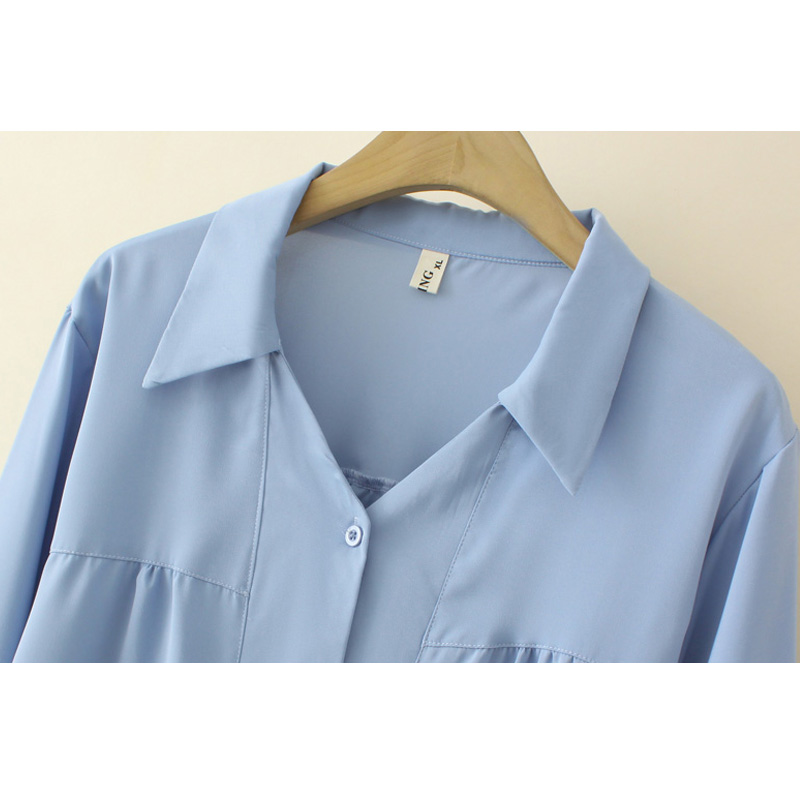 大码女士衬衫设计感小v领长袖衬衣2025秋装新款职业OL通勤蓝上衣 - 图1