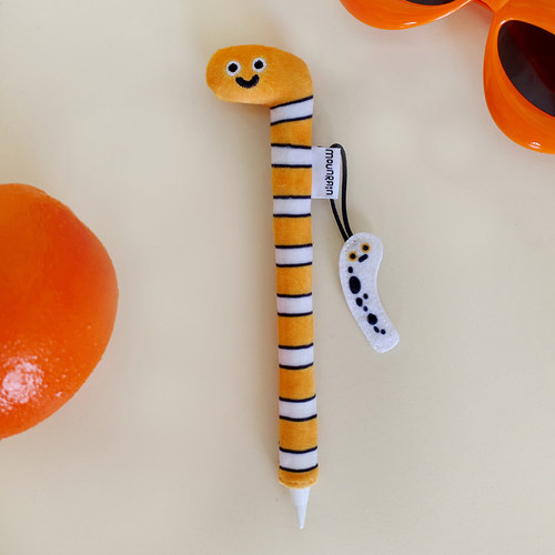 雨过山原创花园鳗蝾螈UFO毛绒笔套创意个性铅笔帽中性笔保护套 - 图1