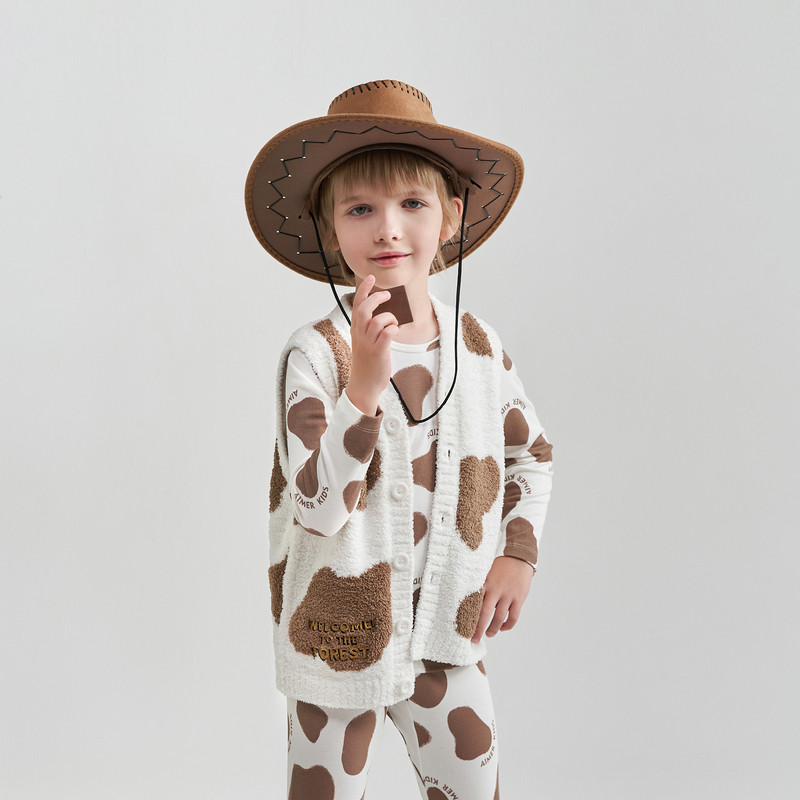 爱慕儿童秋冬季雪尼尔绒保暖儿童马甲绒男女童坎肩萌趣牛奶纹A类,淘宝优惠券,粉丝福利购,淘宝优惠卷