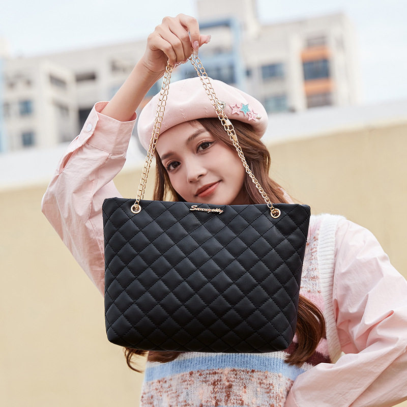 菱格链条大托特包大容量单肩包时尚百搭购物袋简约手提包妈咪女包,淘宝优惠券,粉丝福利购,淘宝优惠卷