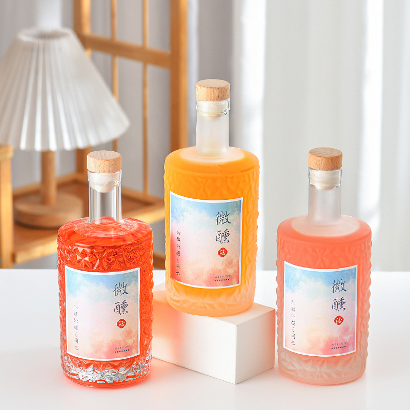 Creative glass wine bottle sealed household fruit wine bottle
