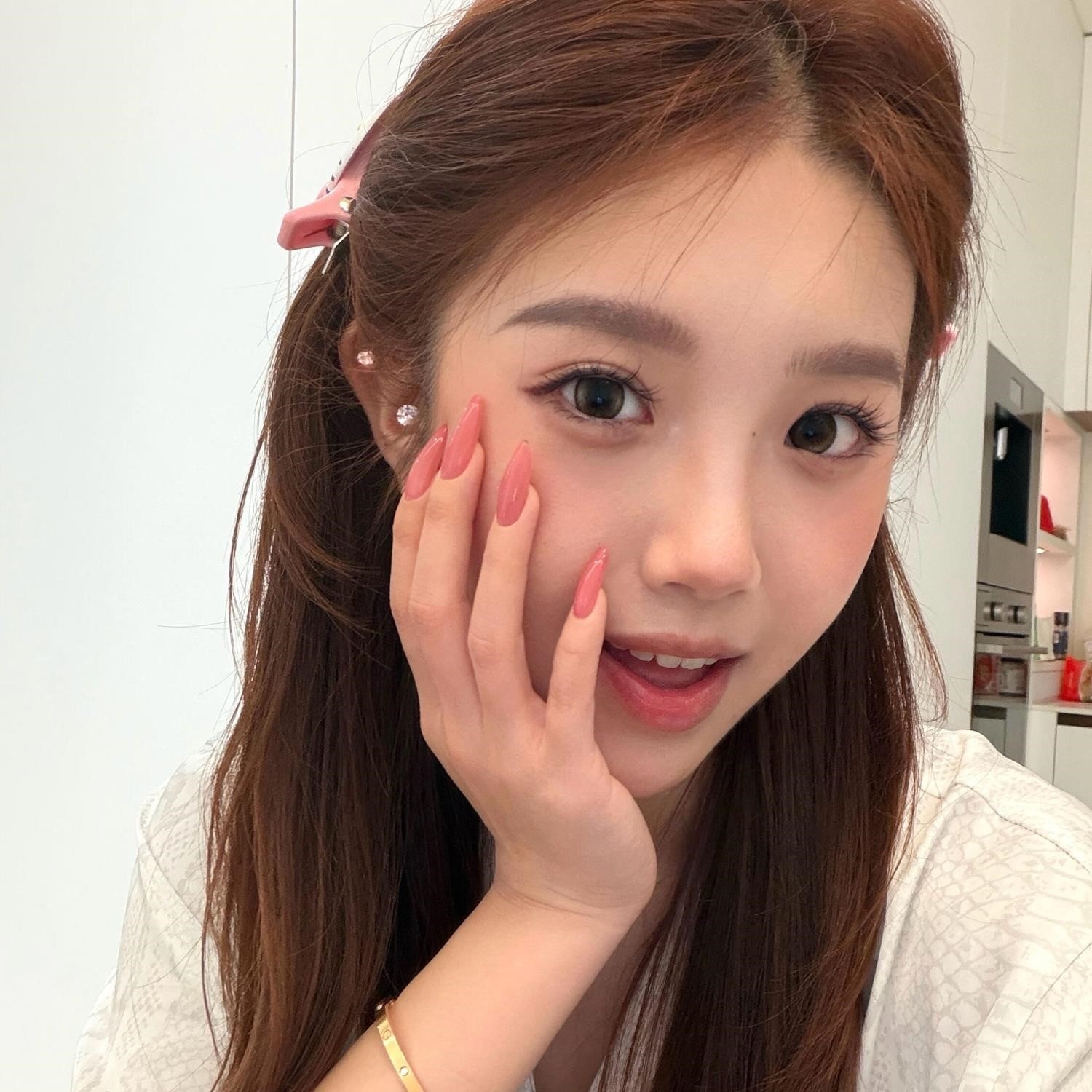 纯手工草莓透红粉美甲穿戴甲假指甲梅粉色贴片成品高级感可拆卸,淘宝优惠券,粉丝福利购,淘宝优惠卷