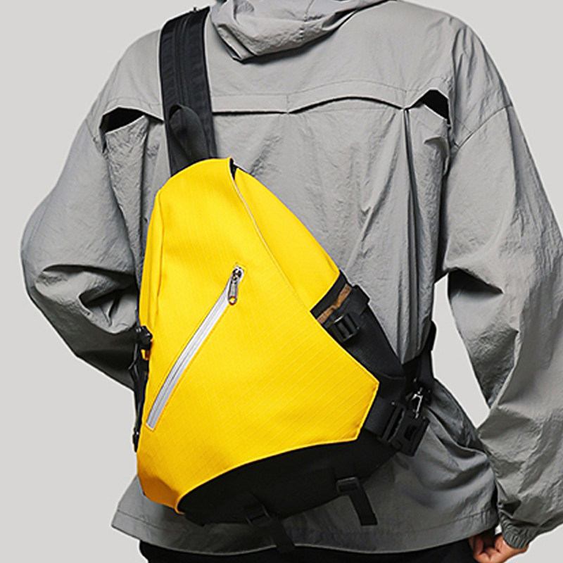 Retro commuter cycling sports bow and arrow slant shoulder bag
