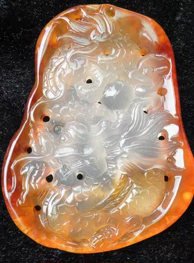 冰彩玉髓男女吊牌鲤鱼跃龙门吊坠