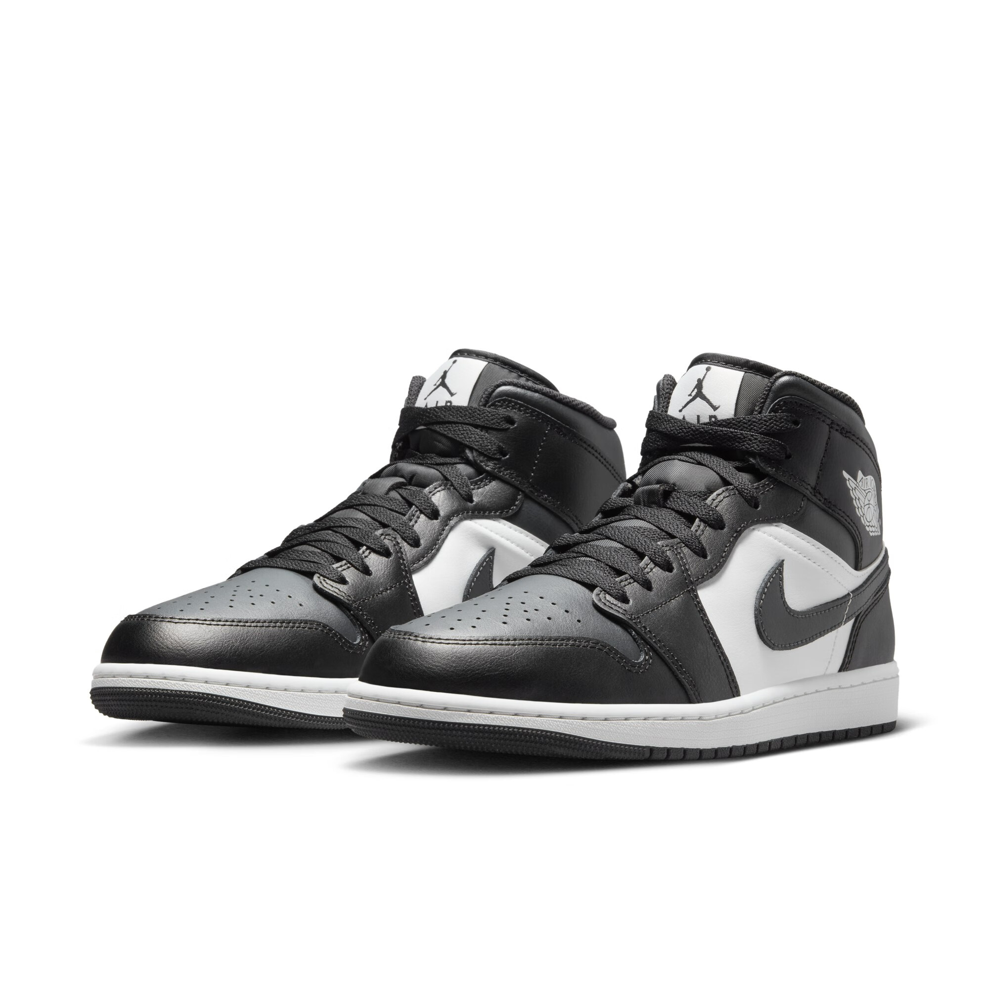 NIKE耐克男子乔丹AIR JORDAN 1复古百搭经典运动篮球鞋DQ8426-010