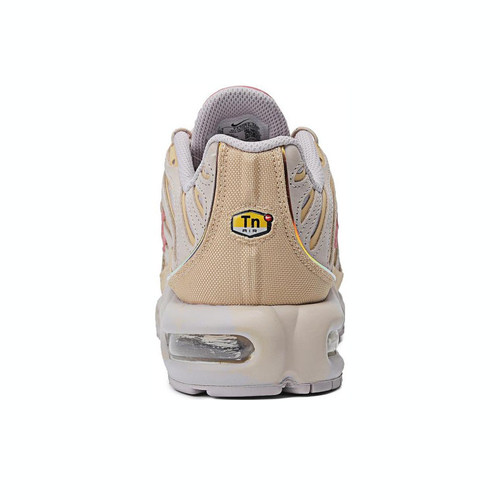 NIKE耐克2024女子WMNS AIR MAX PLUS板鞋/休闲鞋FZ5062-160-图3