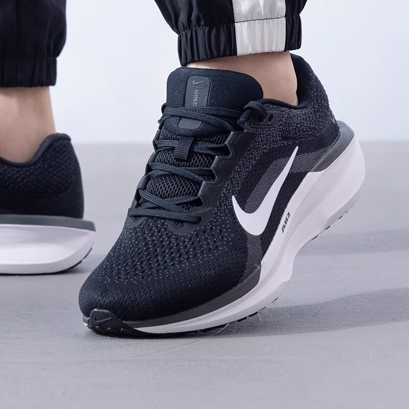 NIKE耐克男子WINFLO 11 时尚舒适运动训练公路跑步鞋FQ8937-001 - 图0