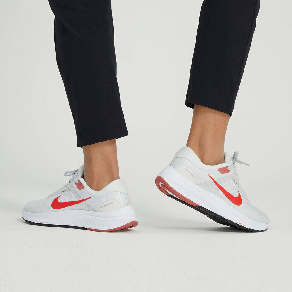 nike 2023年新款男子air zoom跑步鞋 TOPSPORTS跑步鞋