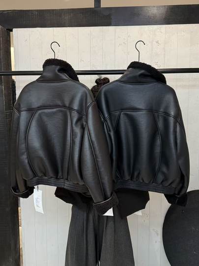 DVZ2025 new winter style retro lapel eco-friendly alpaca fur one-piece warm leather jacket for women 1957