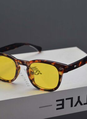 欧美复古时髦方形米钉太阳眼镜潮