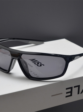 防紫外西方形复古男女偏光太阳镜