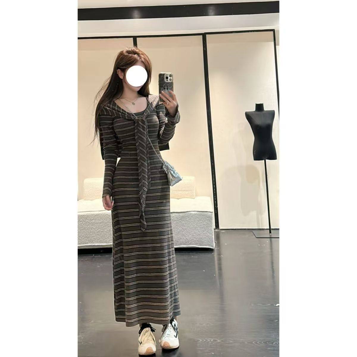 秋季新款纯欲辣妹撞色条纹连衣裙收腰显瘦高级感披肩长裙两件套女,淘宝优惠券,粉丝福利购,淘宝优惠卷