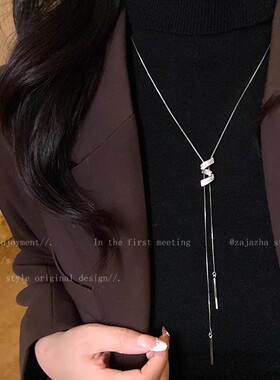 金色缠绕丝带长款项链女秋冬大气高档高级感毛衣链时尚百搭配饰品