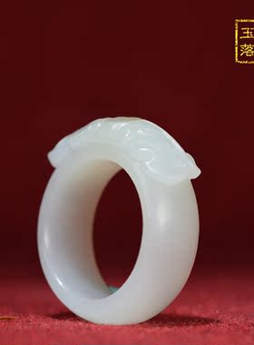 瑞兽招财吊坠挂件新疆和田玉籽料